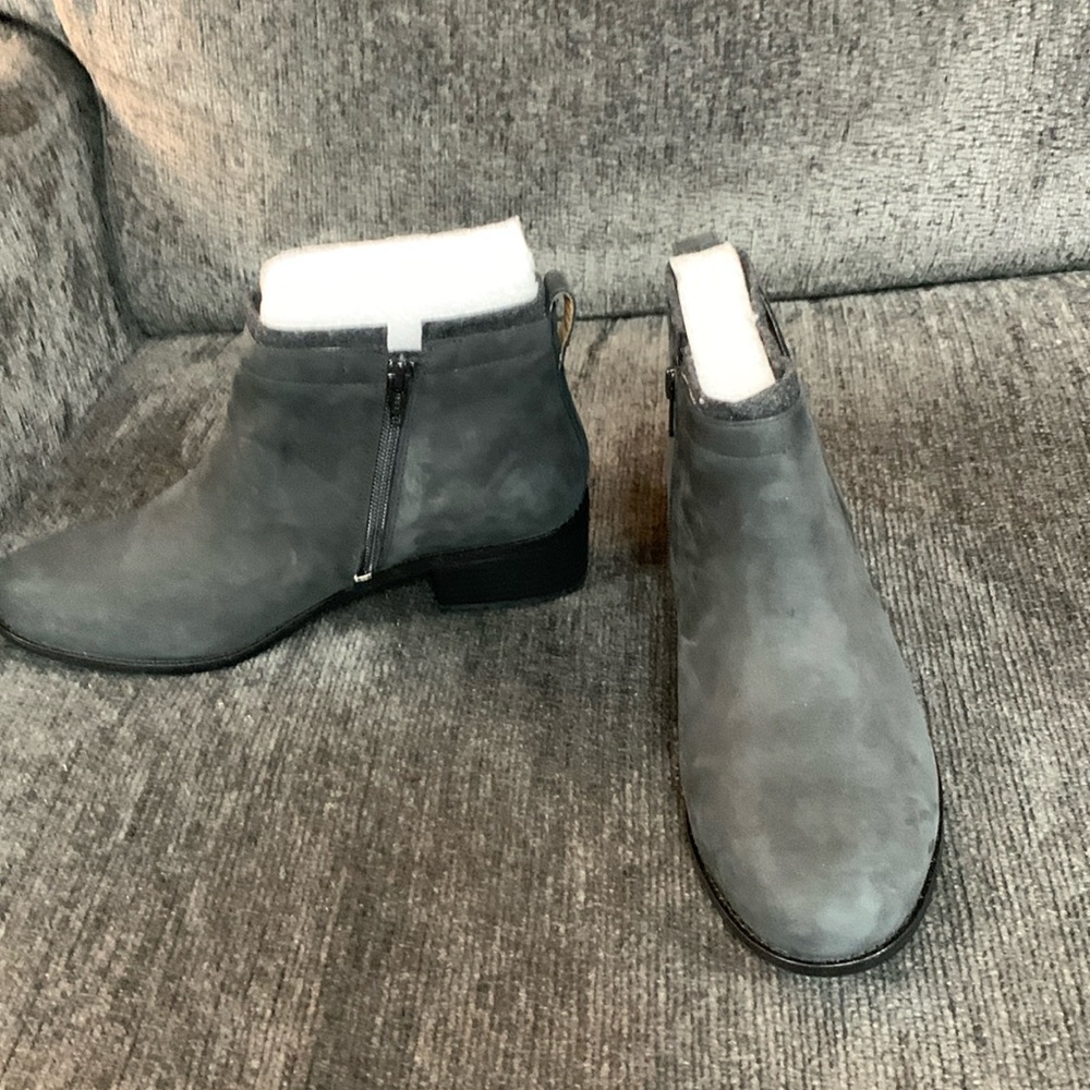 Vionic Gray Suede Ankle Booties